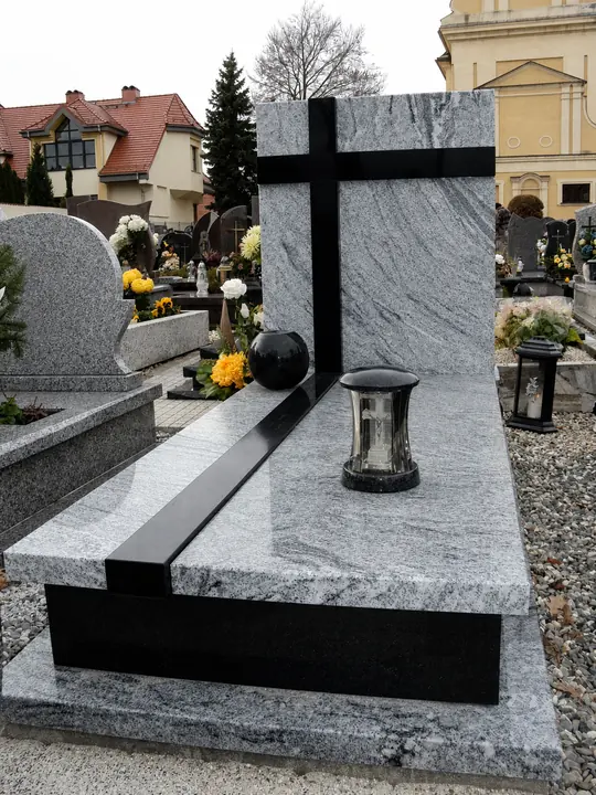 Realizacja zakładu kamieniarskiego