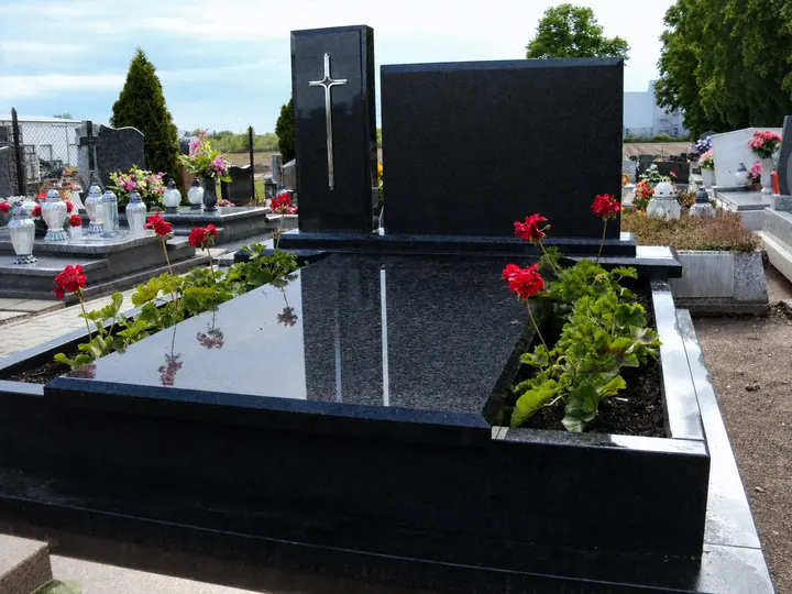 Realizacja zakładu kamieniarskiego