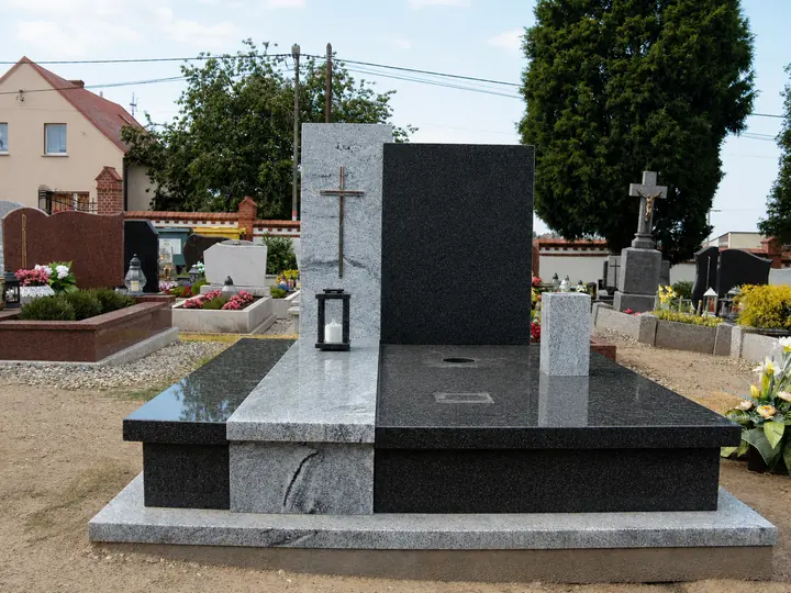 Realizacja zakładu kamieniarskiego